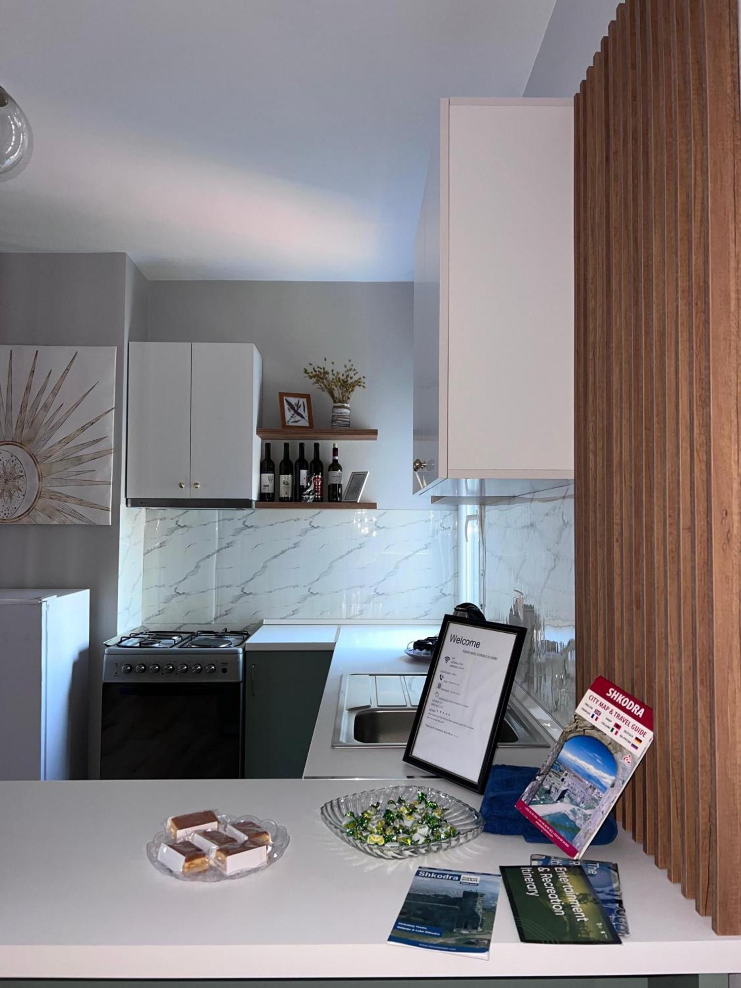 Inizio Apartment Shkodër エクステリア 写真